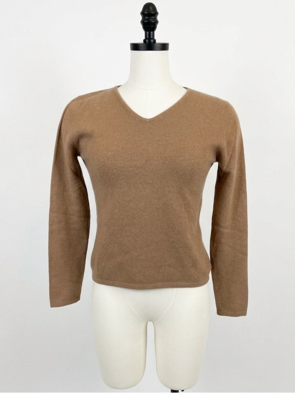 100% Cashmere V Neck Knit Sweater Pullover Camel Brown Taupe Long Sleeve, XS/S